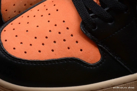  555088-0280 Jordan 555088-0280 Retro Shattered 1 High Backboard 0413